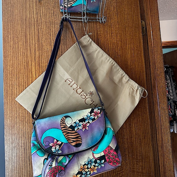 Anuschka Hand Painted Bag with Matching Wallet - Picture 1 of 16